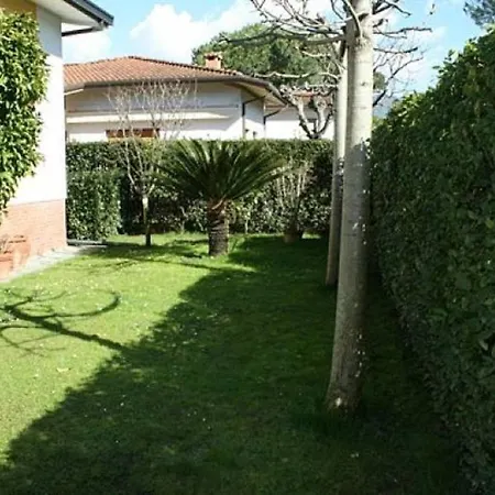 Al Mare Villa Forte dei Marmi